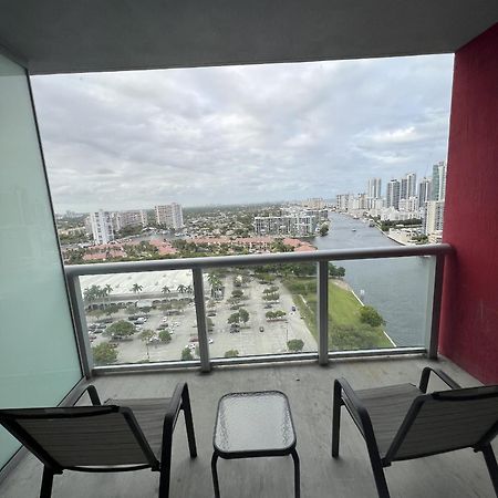 23Rd Floor Luxury & Spacious Beachwalk Resort Apartment With Amazing View Hallandale Beach Buitenkant foto