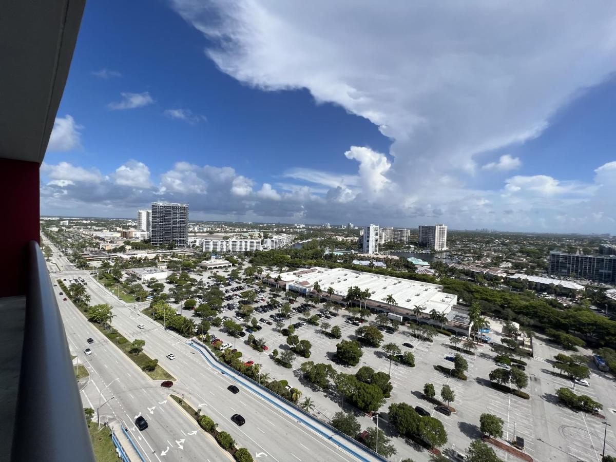 23Rd Floor Luxury & Spacious Beachwalk Resort Apartment With Amazing View Hallandale Beach Buitenkant foto