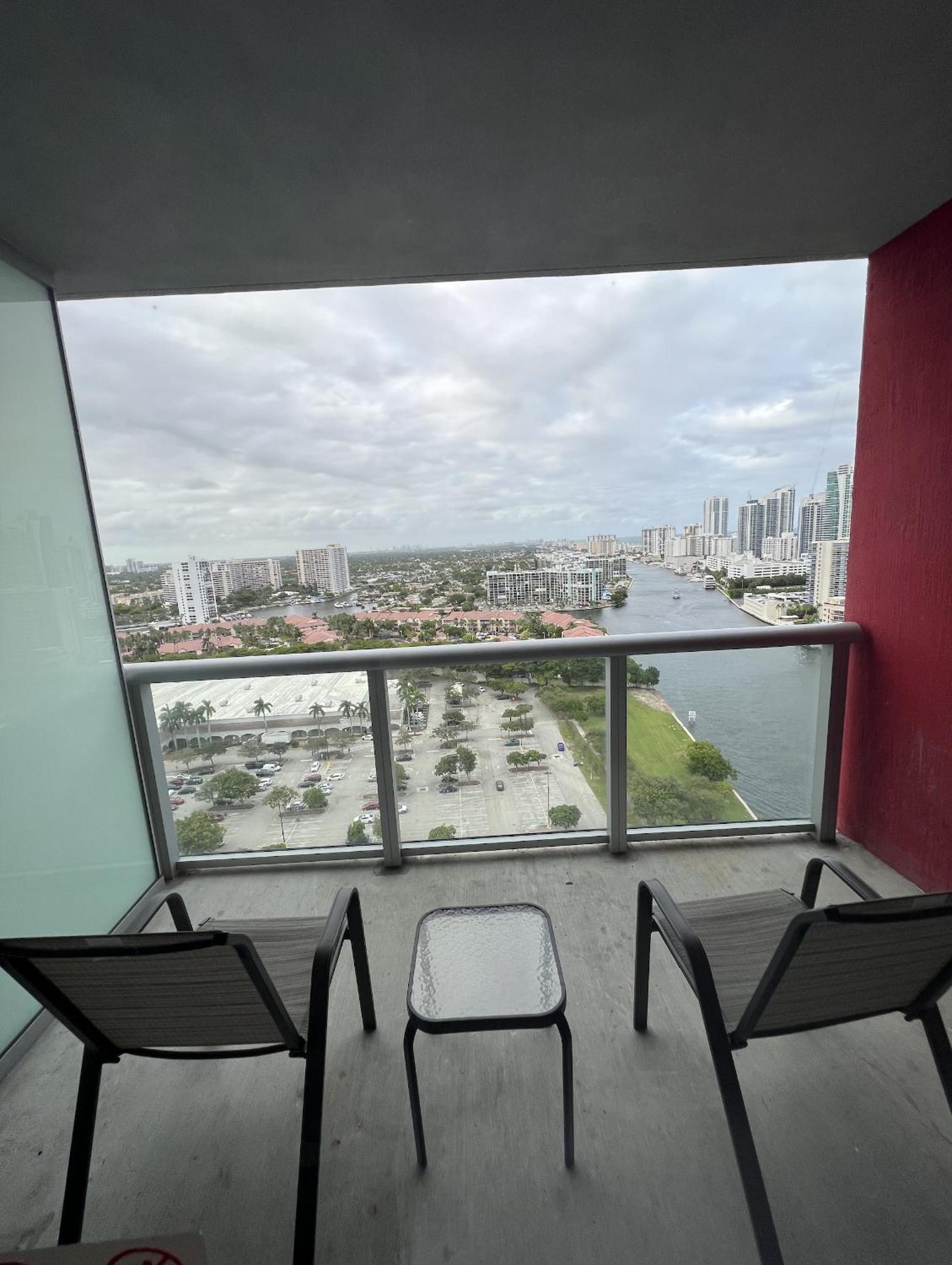 23Rd Floor Luxury & Spacious Beachwalk Resort Apartment With Amazing View Hallandale Beach Buitenkant foto